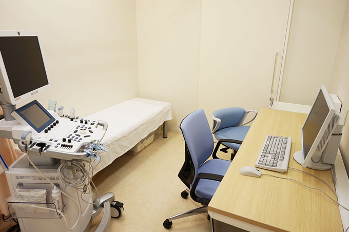 診察室2